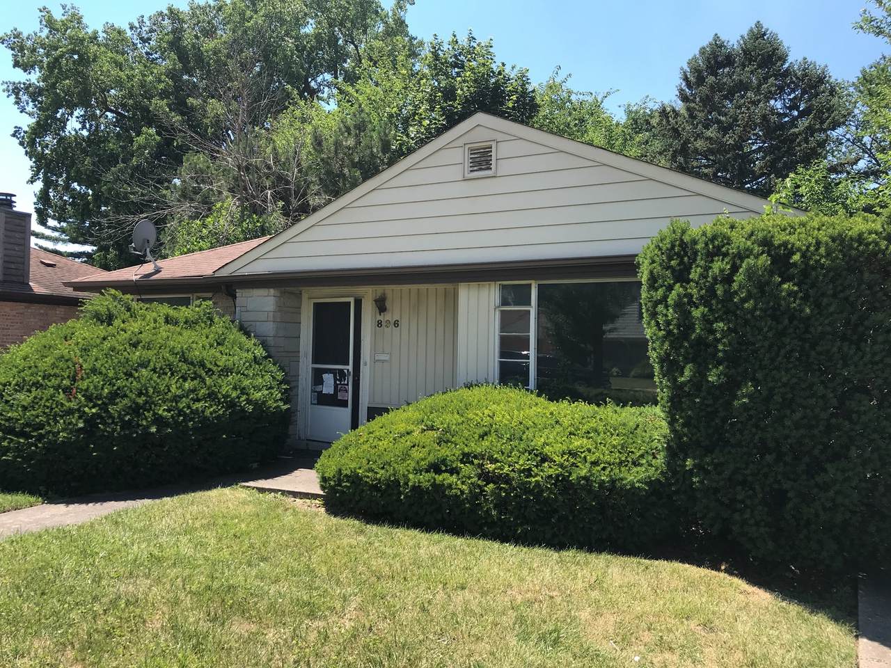896 Grant Drive - Photo 1