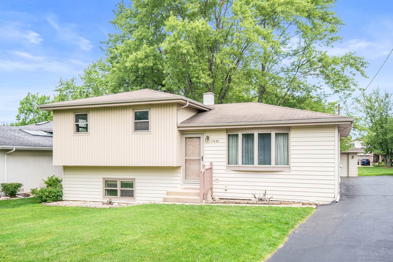 11040 Revere Road - Photo 1