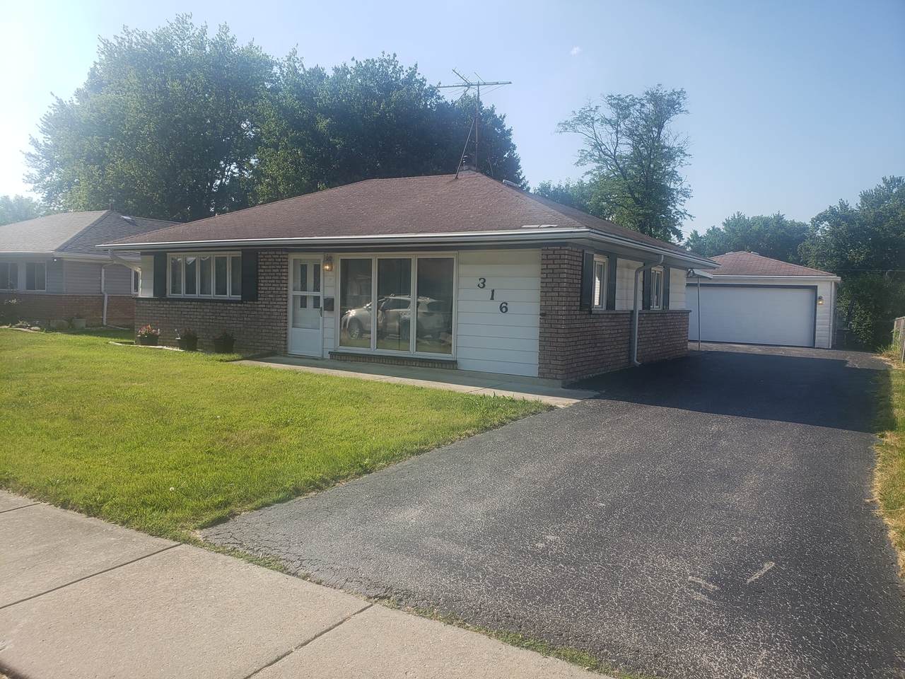 316 Seminole Street - Photo 1
