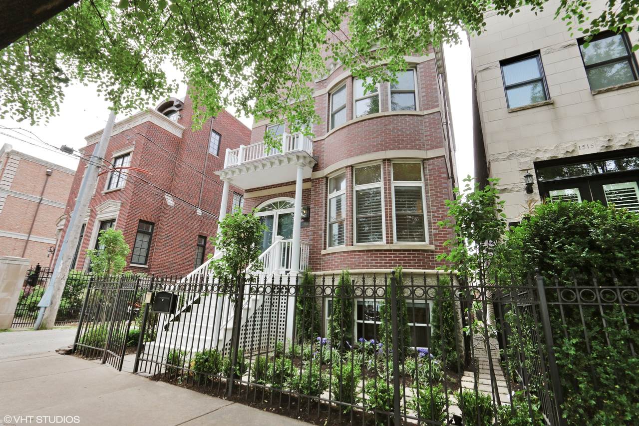 1513 Altgeld Street - Photo 1