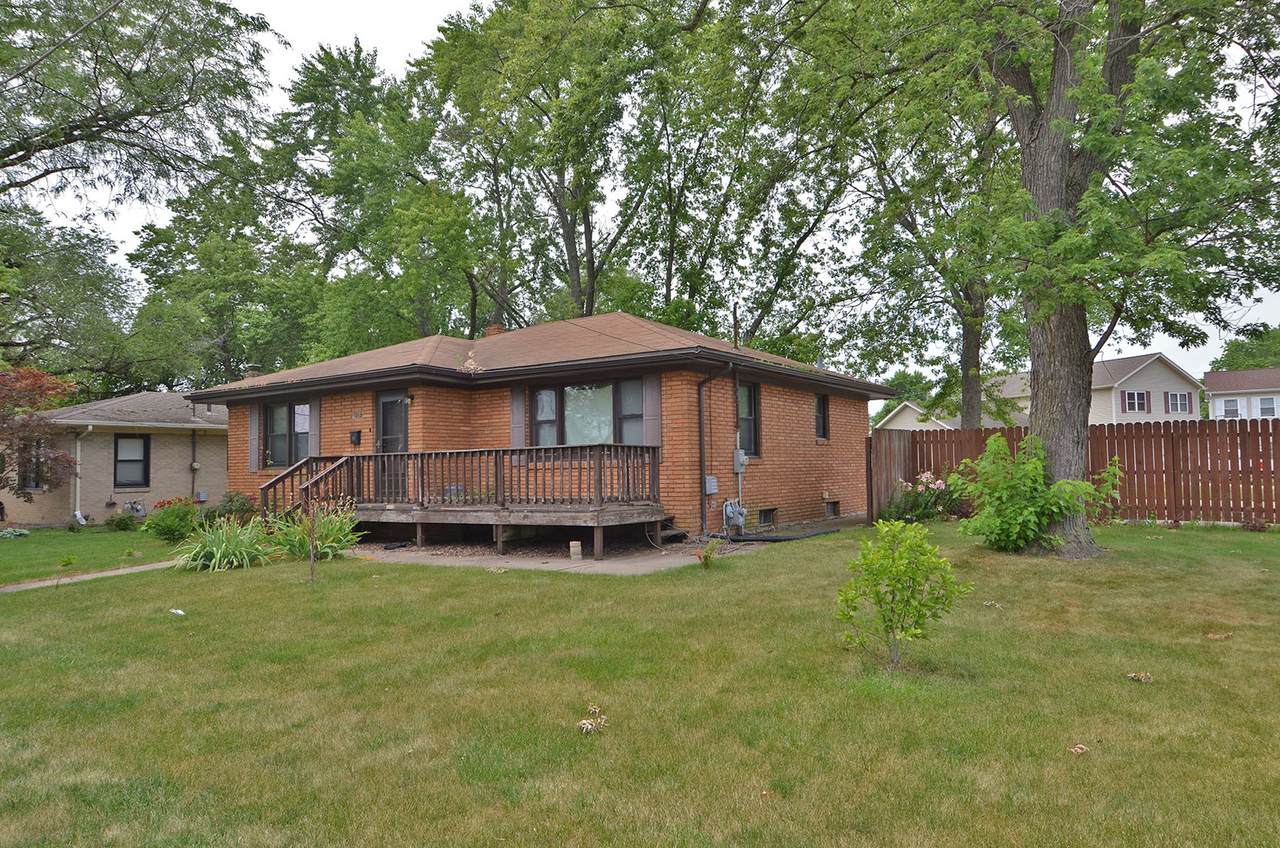 1013 Armstrong Street - Photo 1