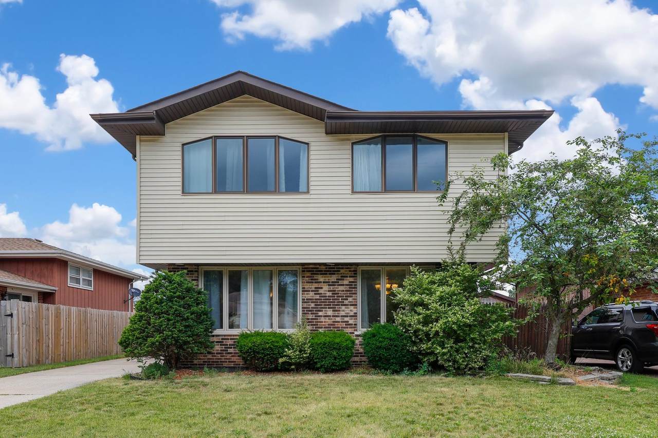 5516 129th Street - Photo 1