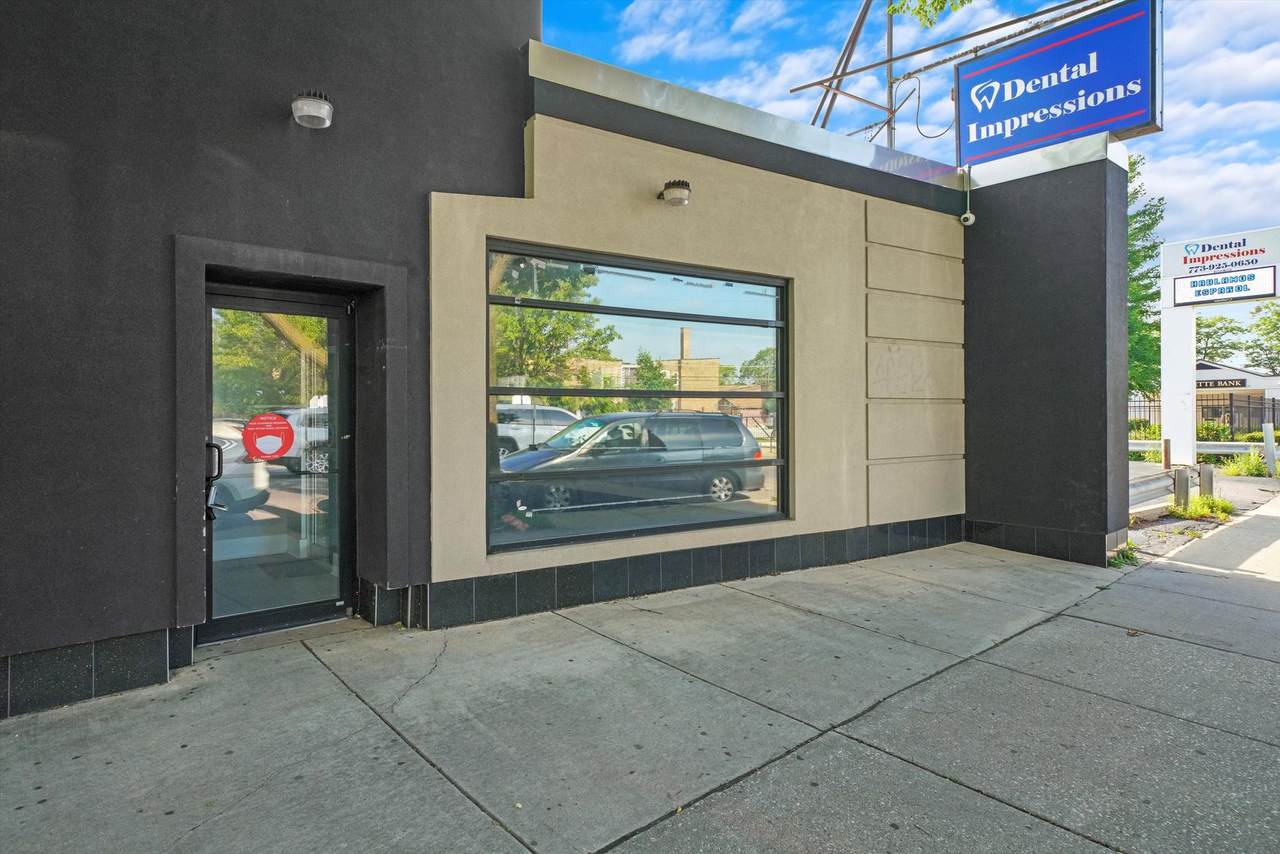 5430 Kedzie Avenue - Photo 1