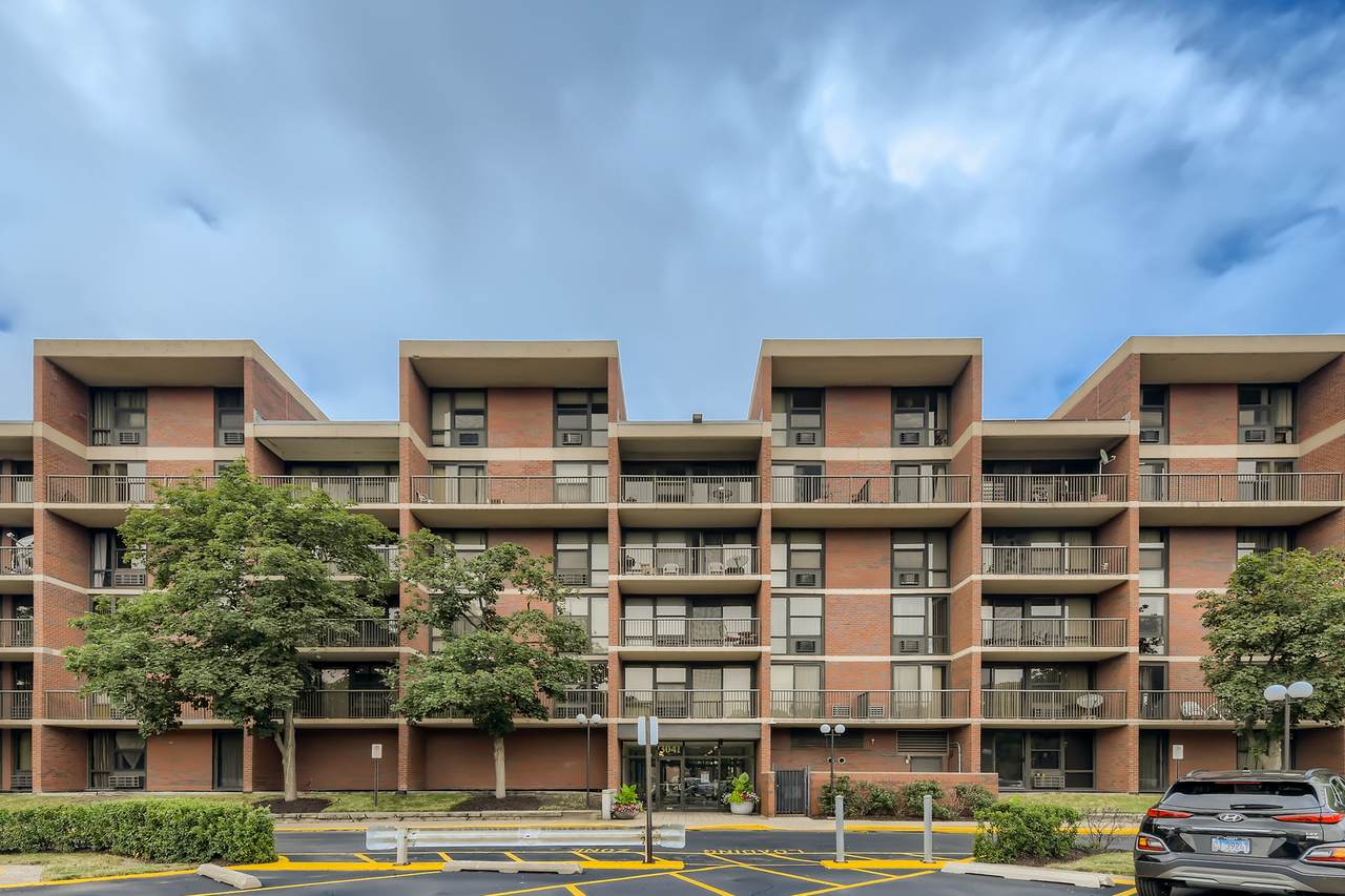 3041 Michigan Avenue - Photo 1