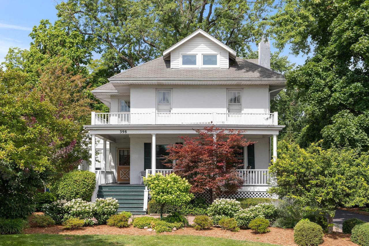 398 Prairie Avenue - Photo 1