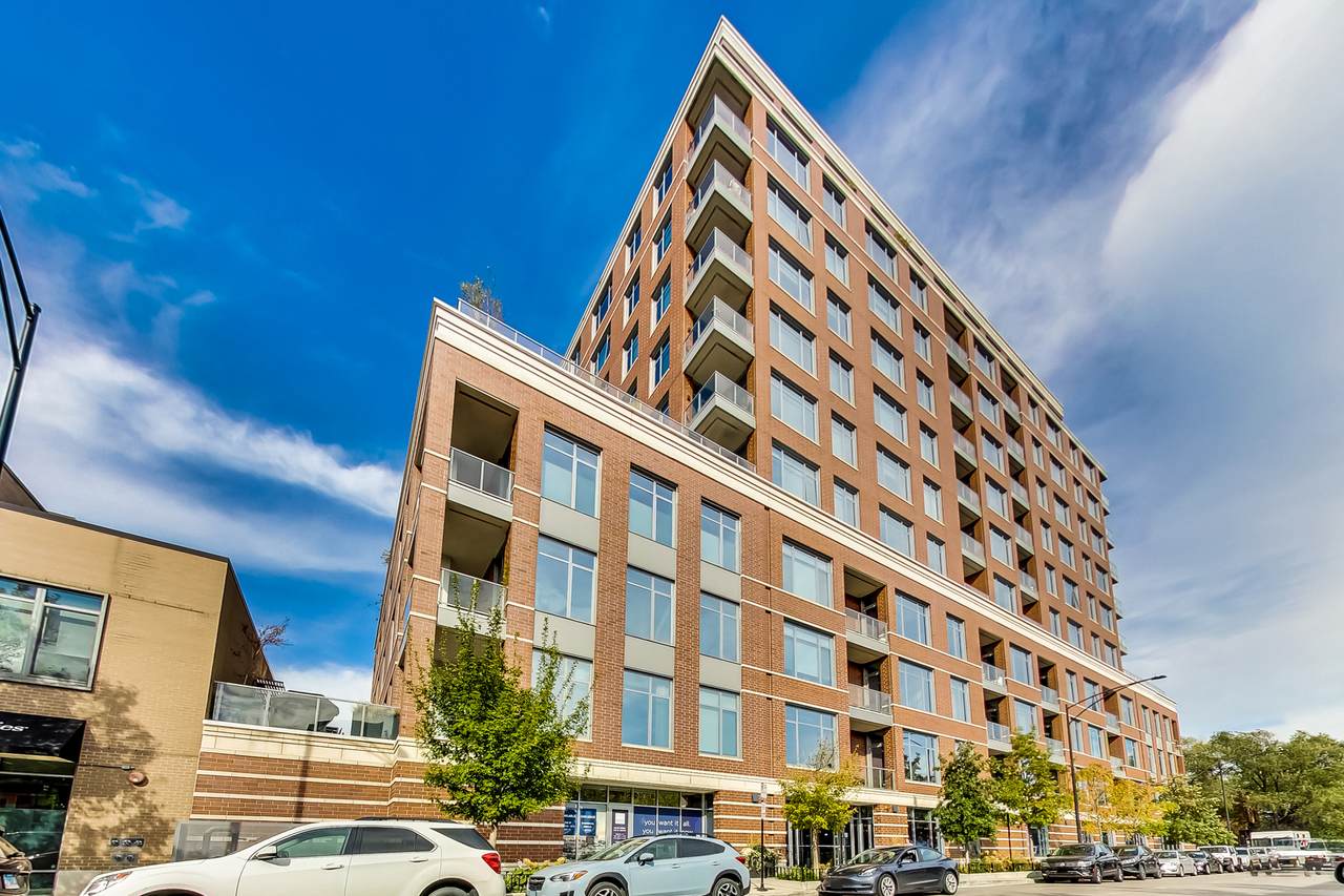 540 Webster Avenue - Photo 1