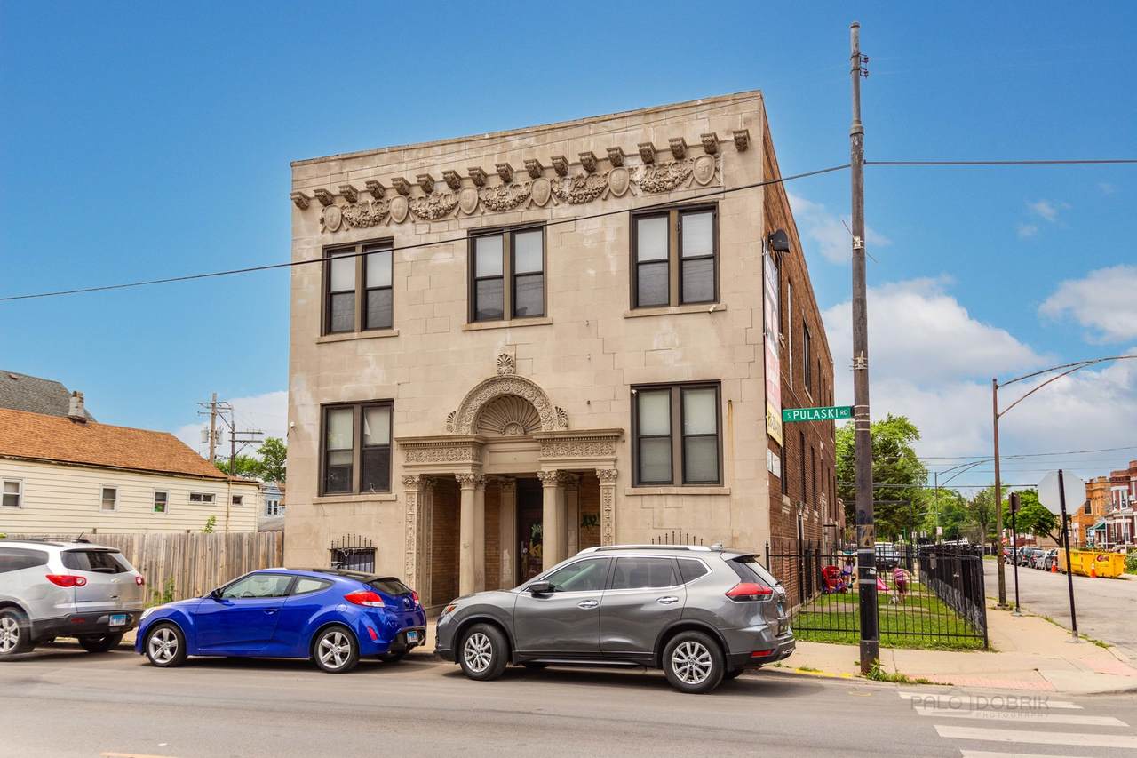 2434 Pulaski Road - Photo 1