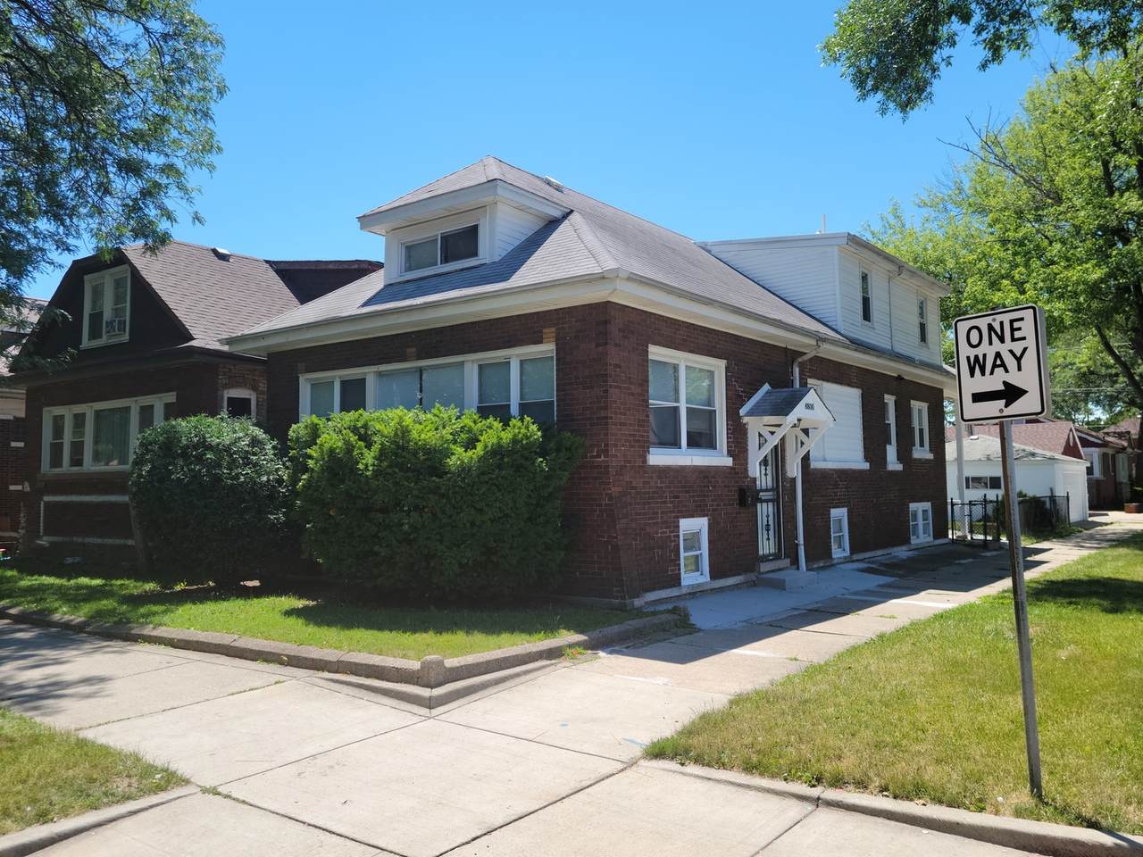 8800 Ada Street - Photo 1