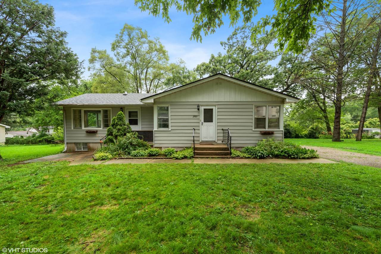 2905 Walnut Drive - Photo 1