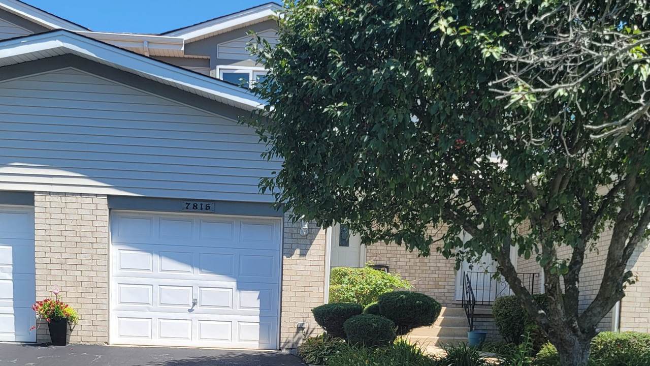 7816 160th Street - Photo 1
