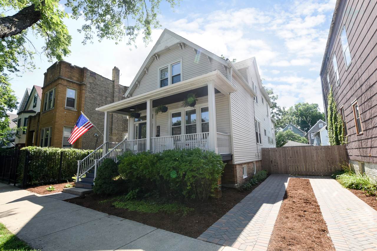 3015 Gresham Avenue - Photo 1