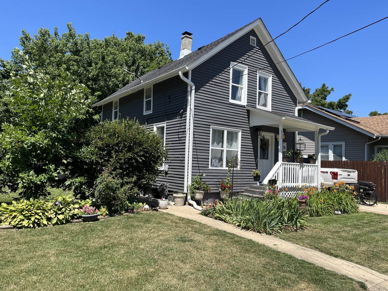 530 Hammond Avenue - Photo 1