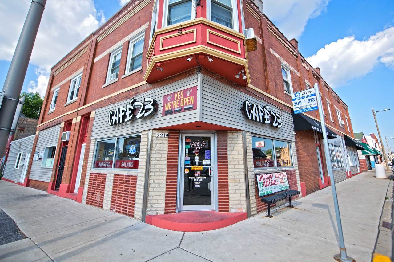 2219 Lake Street - Photo 1
