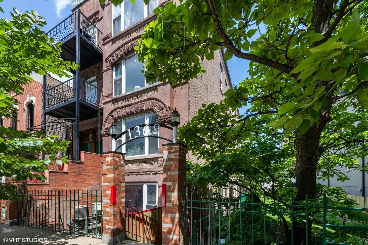 1368 Evergreen Avenue - Photo 1