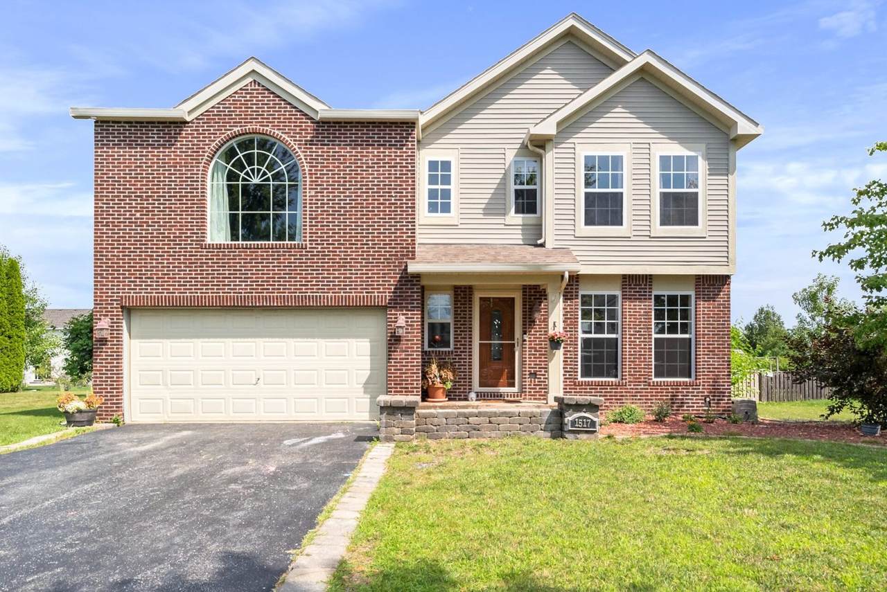 1517 Bluestem Lane - Photo 1