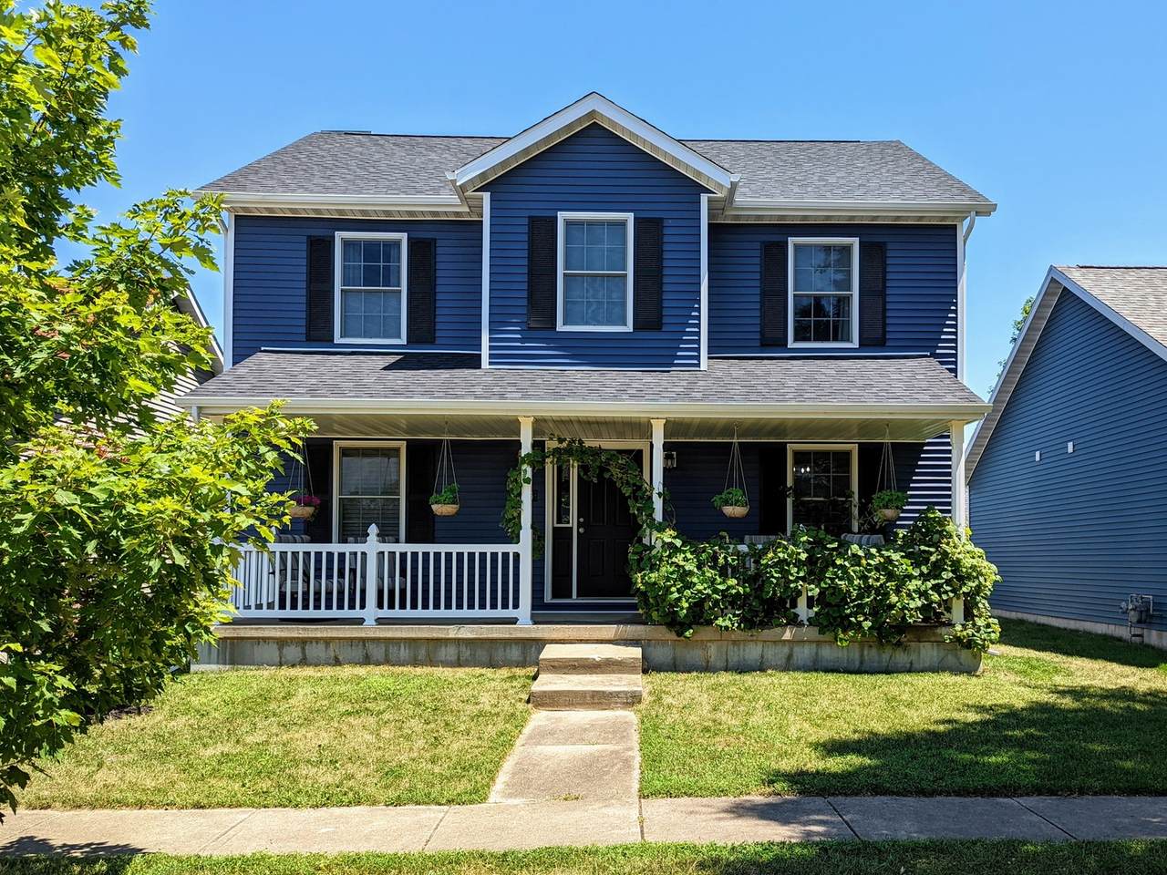 1406 Montgomery Street - Photo 1