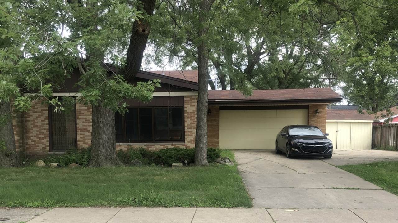 15305 Drexel Avenue - Photo 1