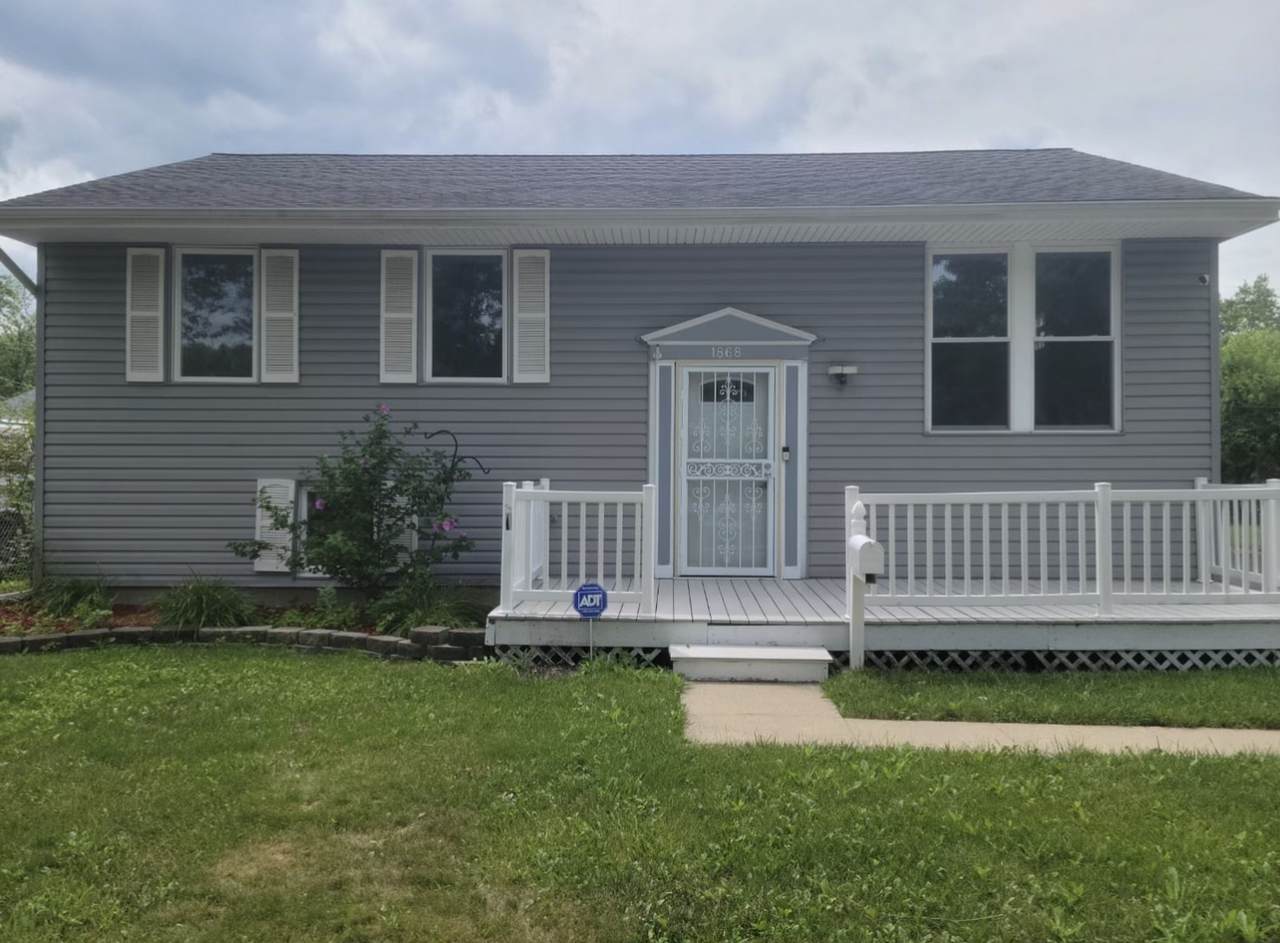 1868 Reichert Avenue - Photo 1
