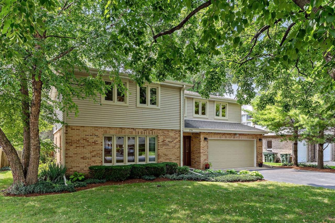 1736 Evergreen Lane - Photo 1