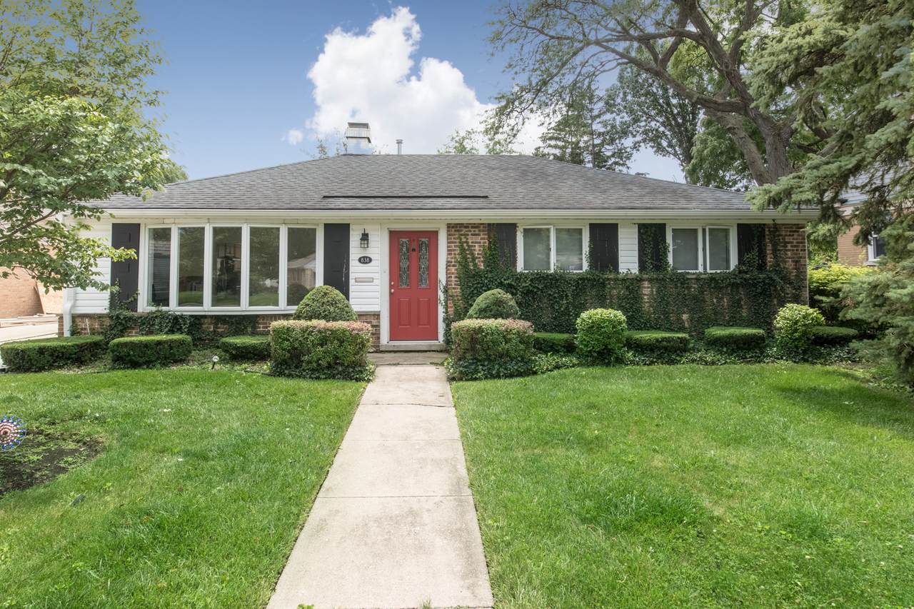 838 Grant Drive - Photo 1