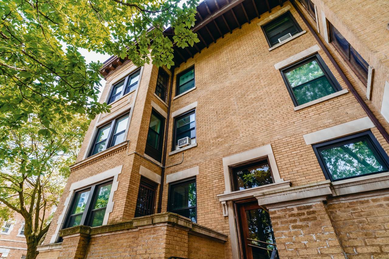 1233 53RD Street - Photo 1