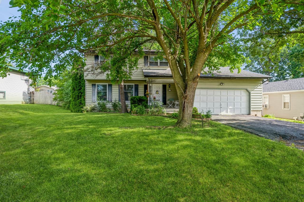 2422 Thornwood Drive - Photo 1