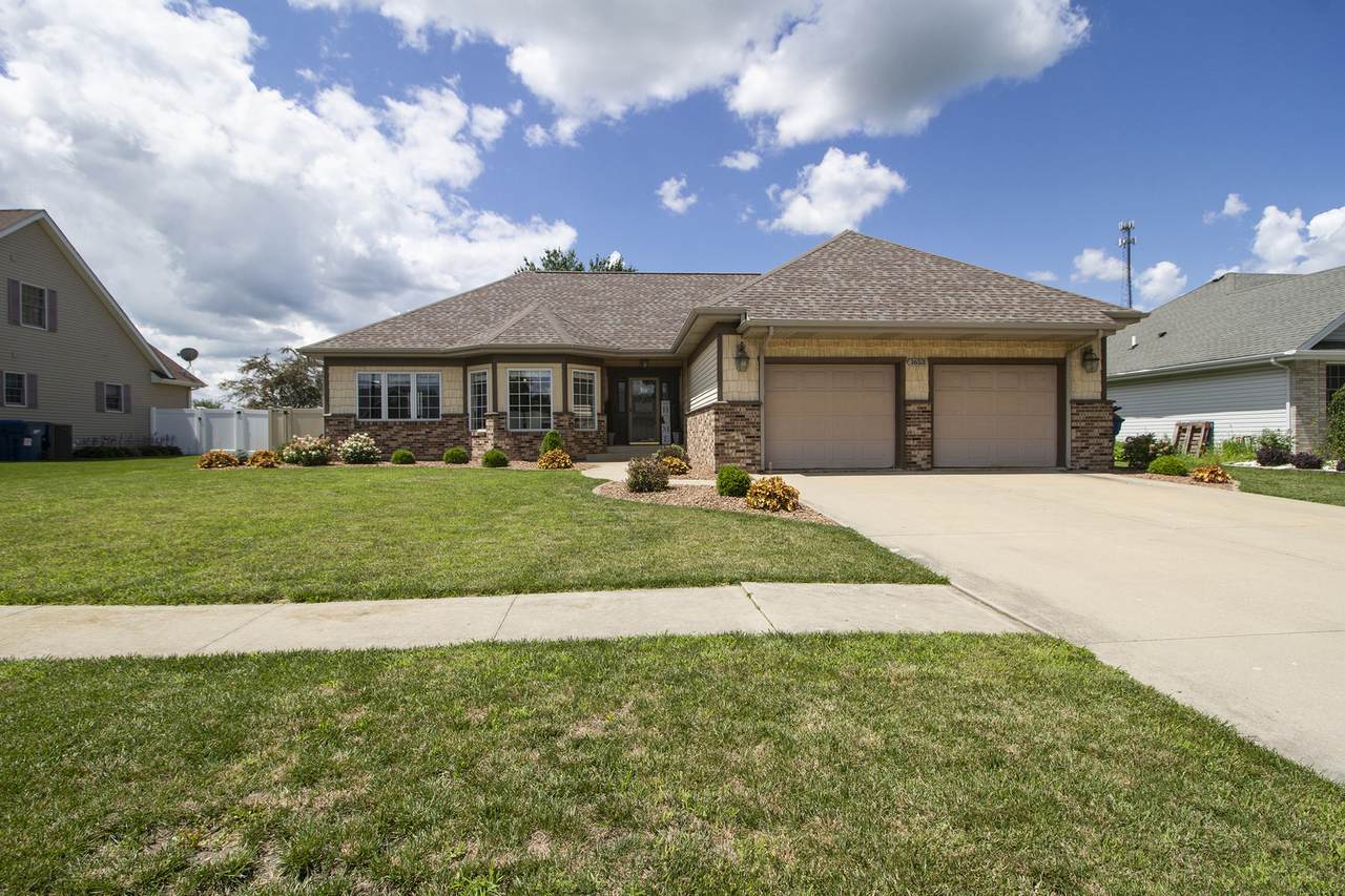 1653 Hatteras Drive - Photo 1