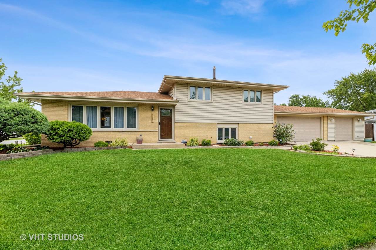 6519 182nd Street - Photo 1