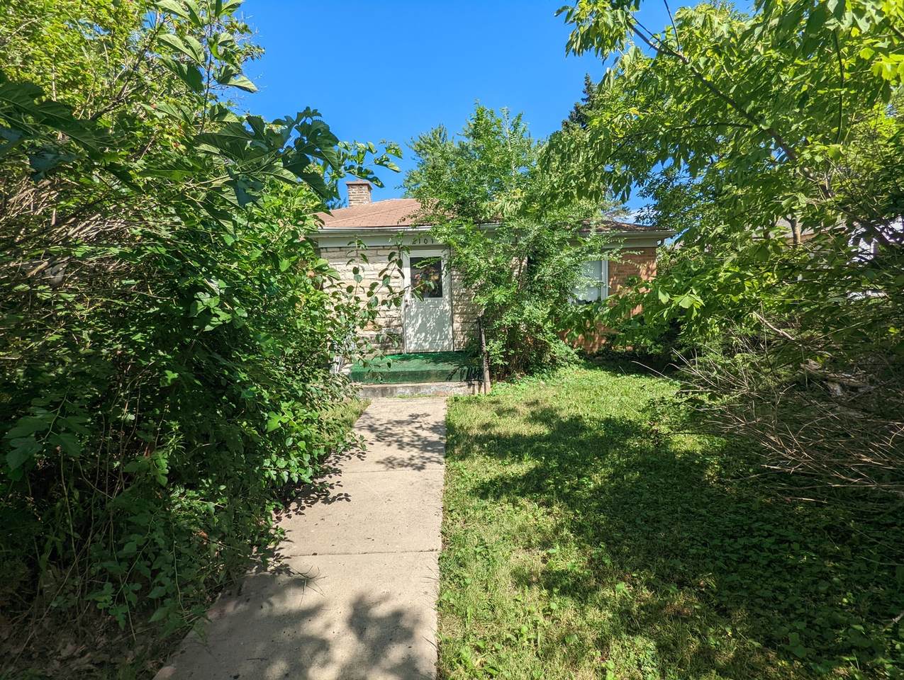 2101 Wright Avenue - Photo 1