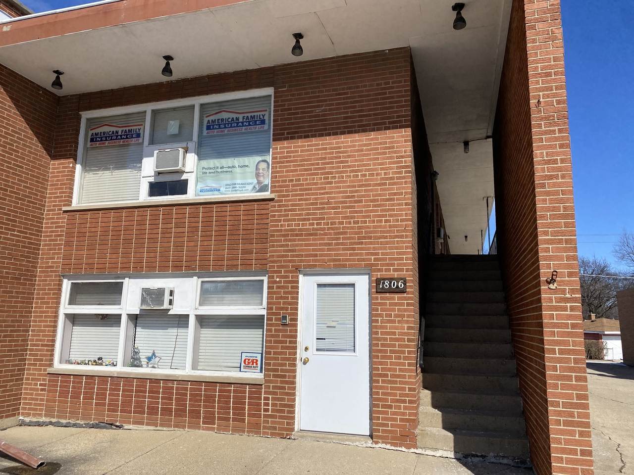 1806 Northwest Highway - Photo 1