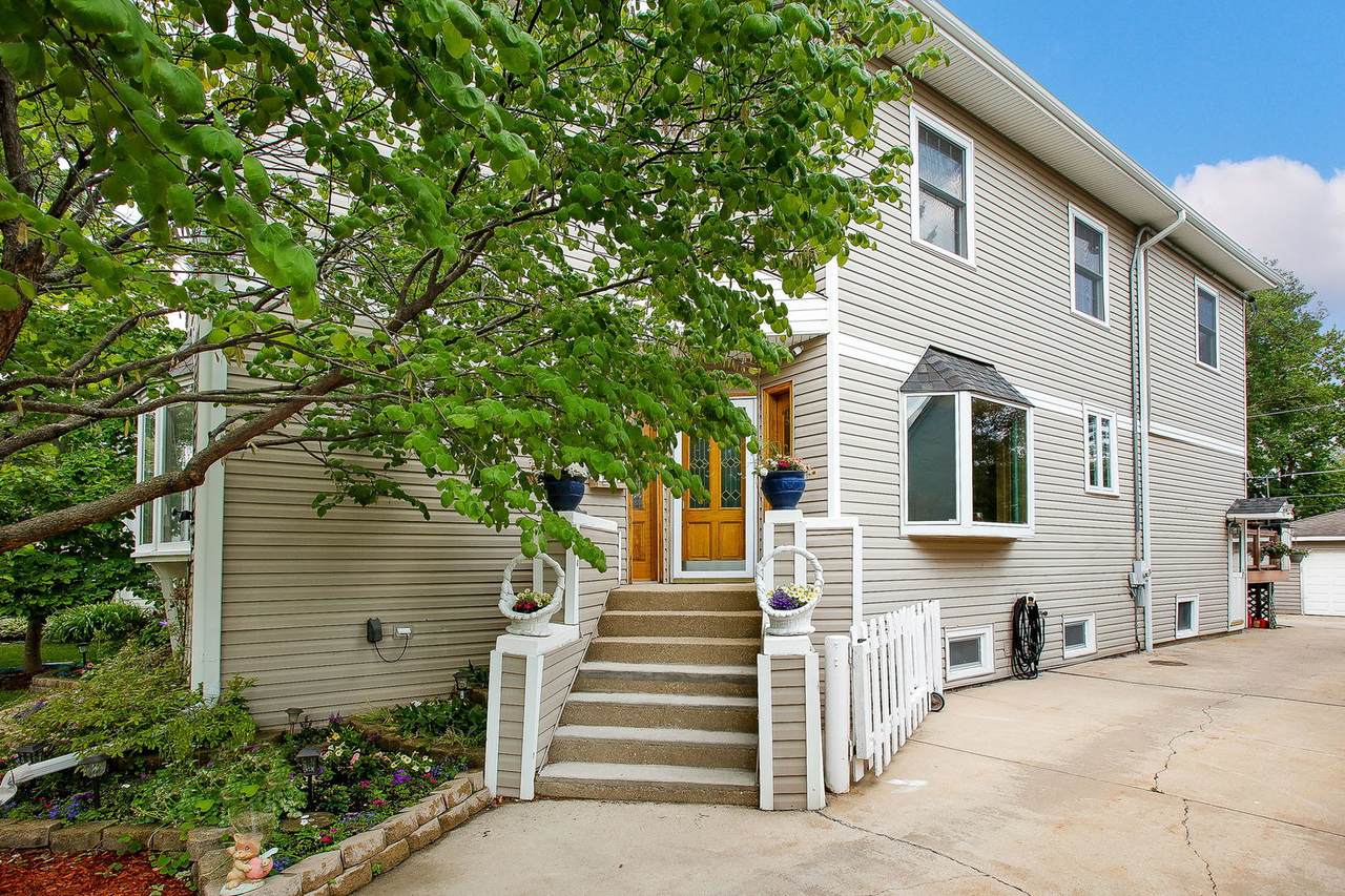 125 Stewart Avenue - Photo 1