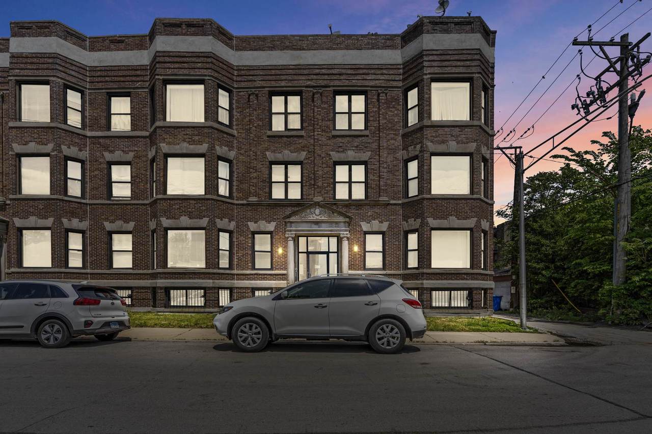 346 41st Street - Photo 1