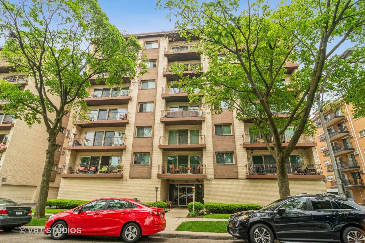 235 Marengo Avenue - Photo 1