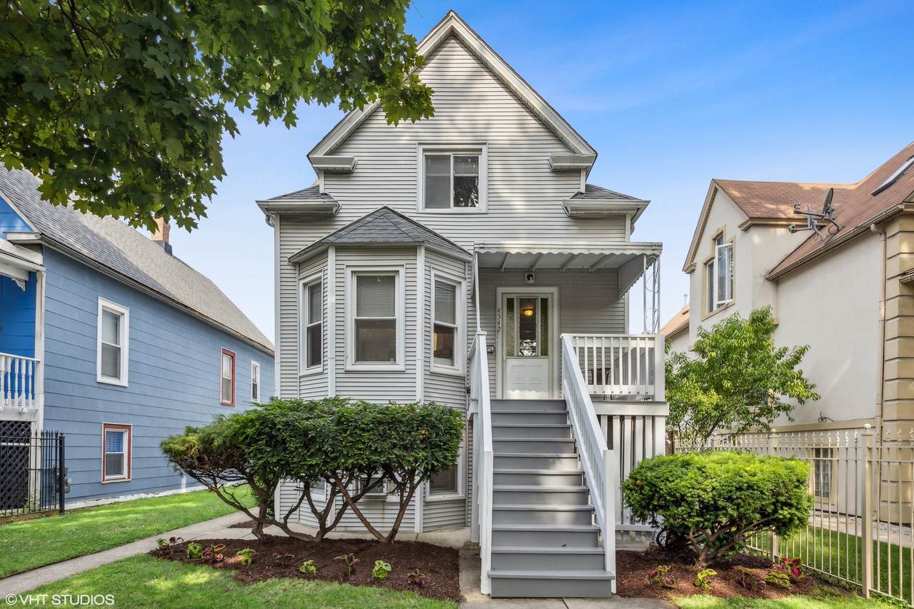 4542 Drake Avenue - Photo 1