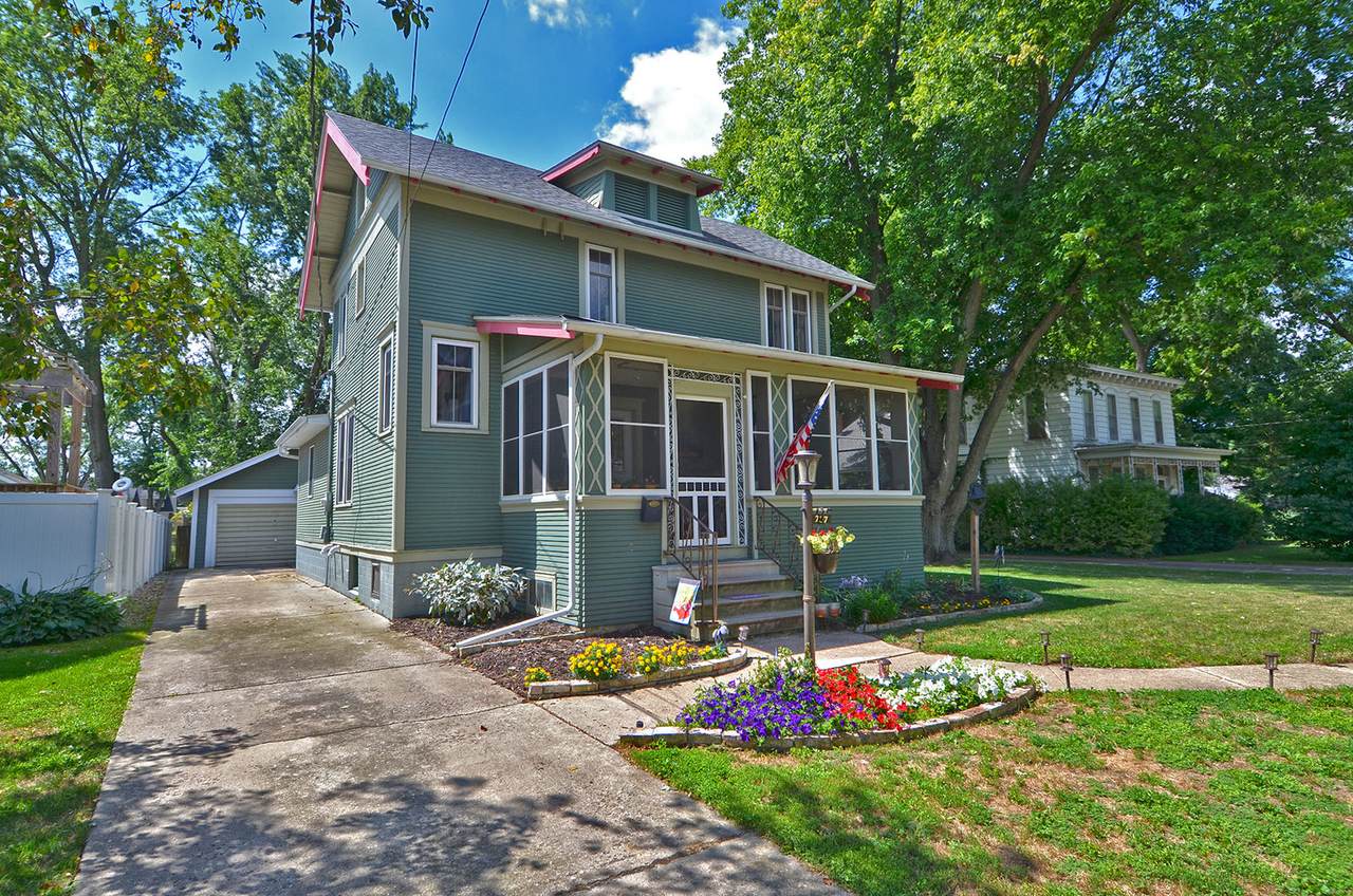 737 Pearl Street - Photo 1