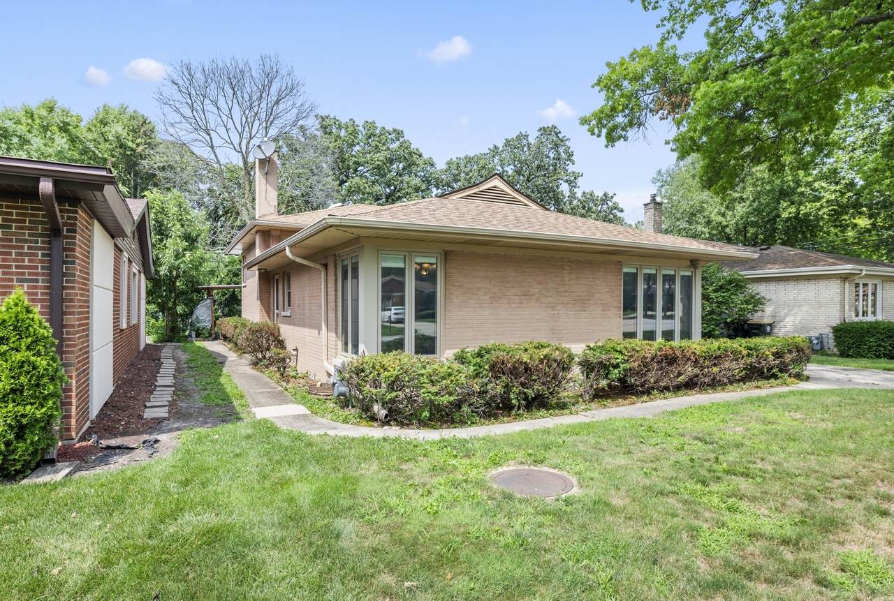 2304 Edna Avenue - Photo 1