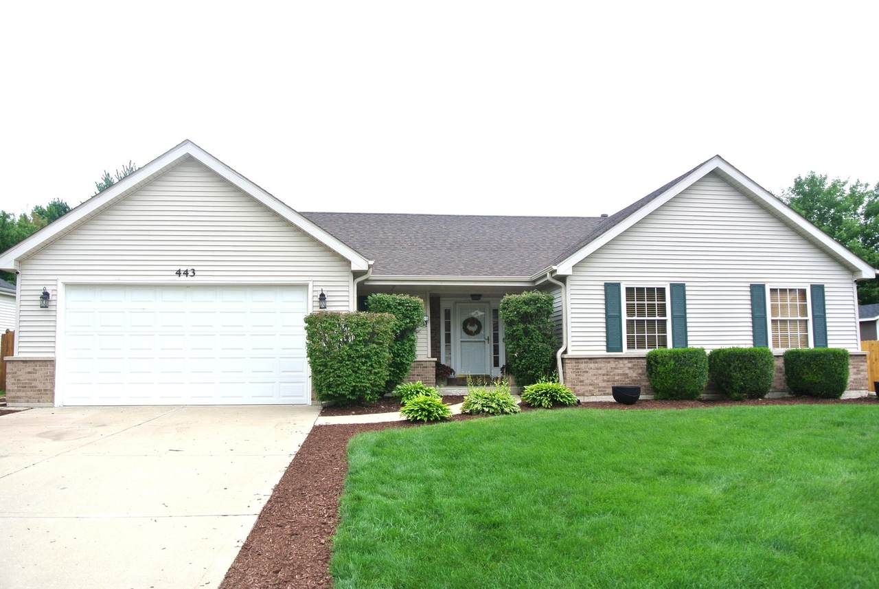 443 Barberry Circle - Photo 1