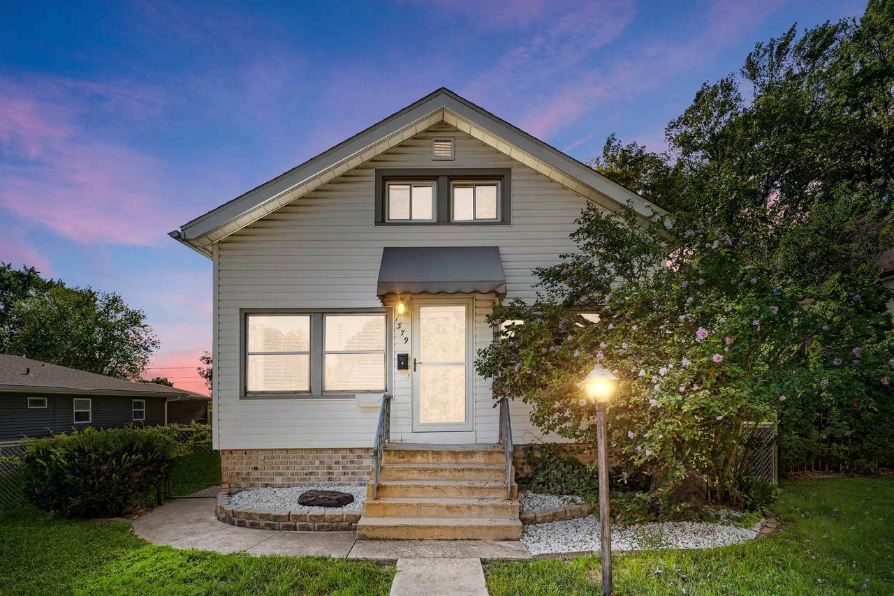1379 7th Avenue - Photo 1
