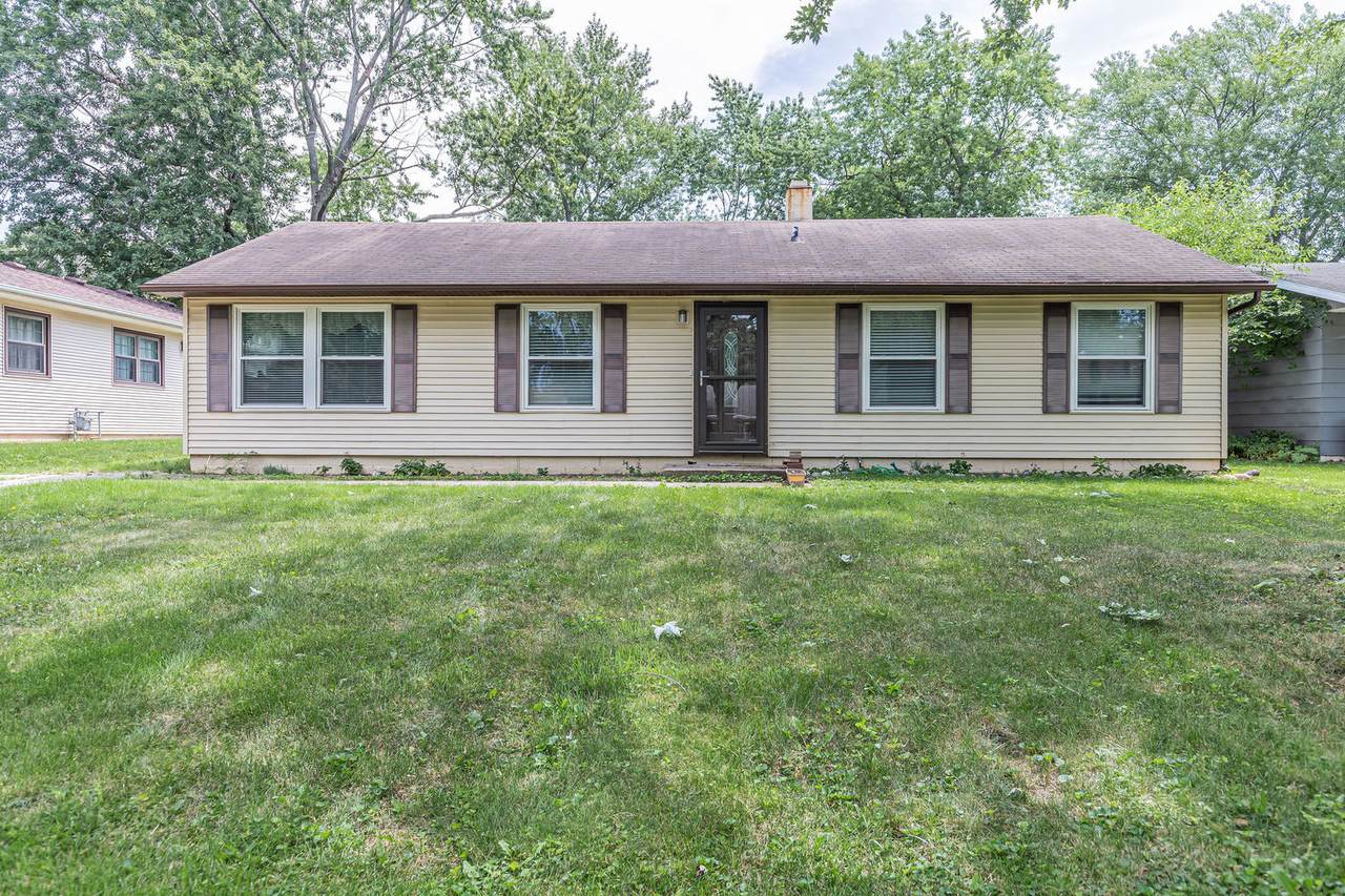 1008 Frank Drive - Photo 1