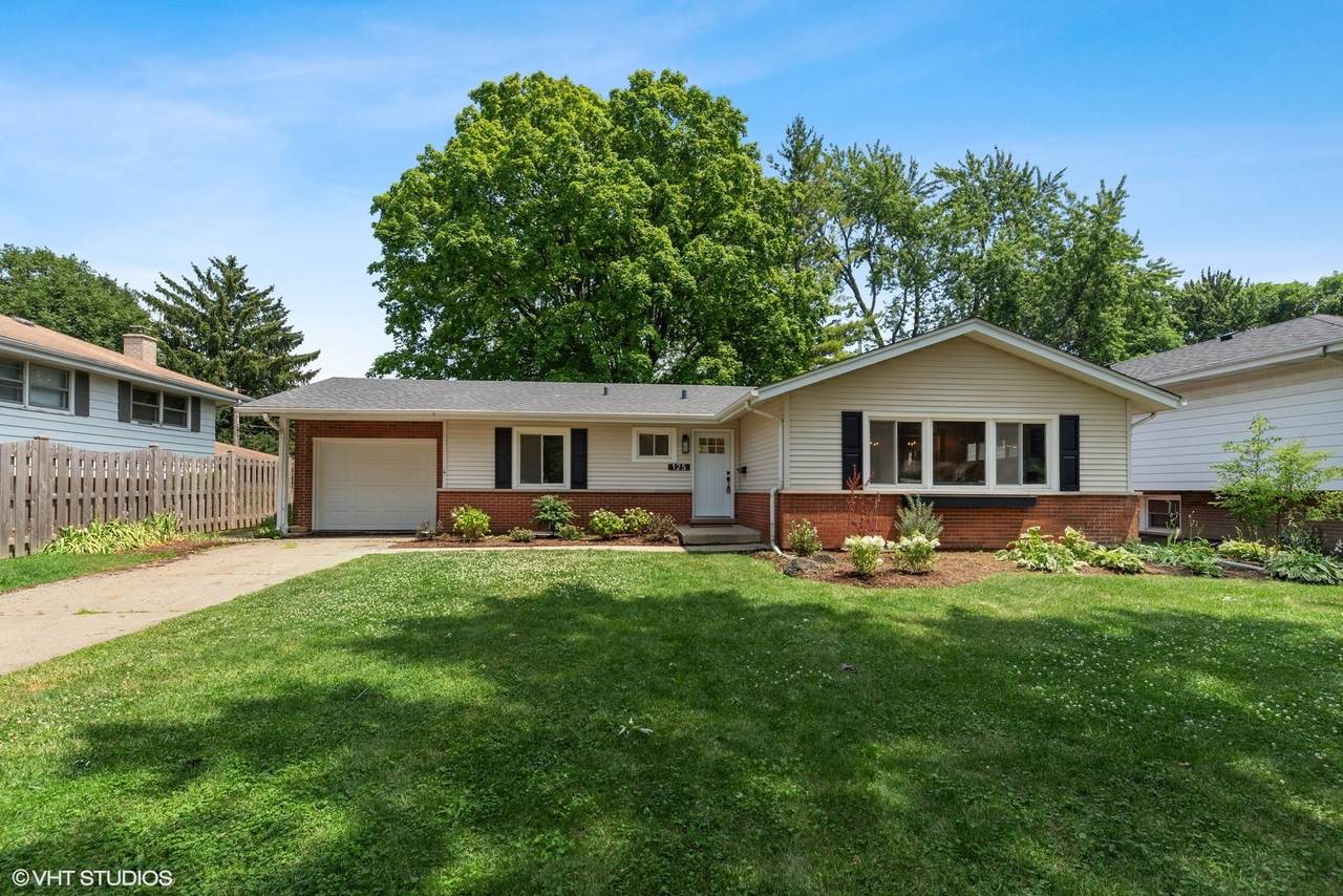 125 Waterman Avenue - Photo 1