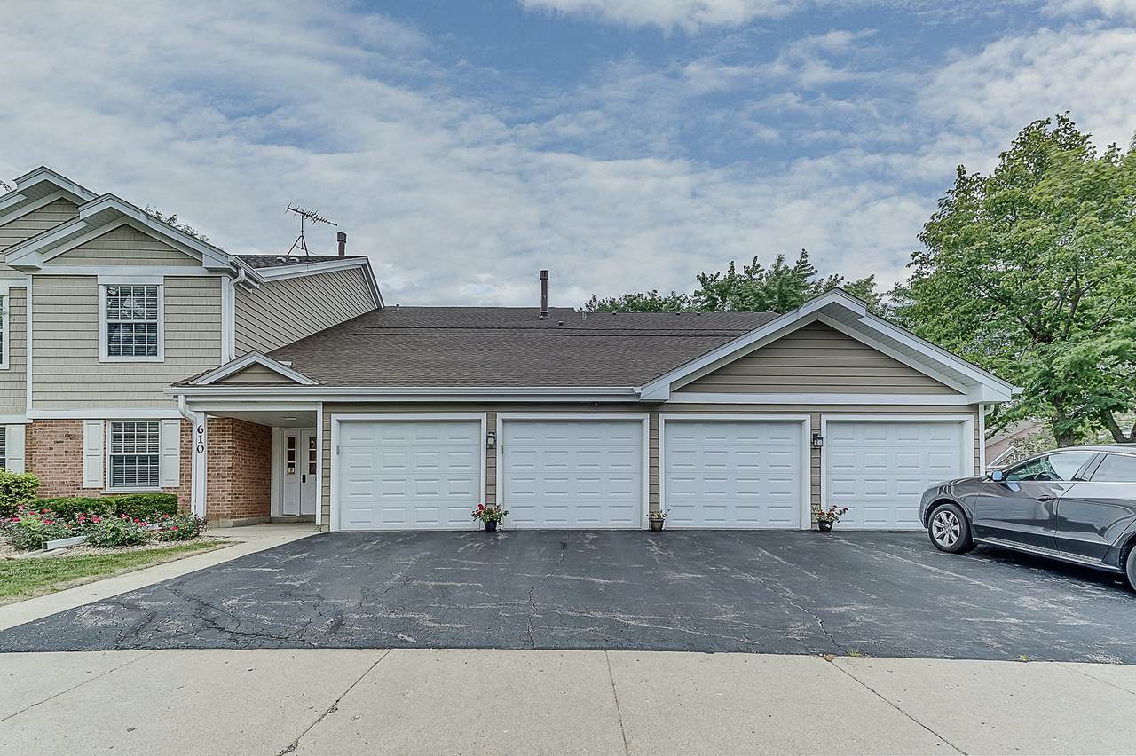 610 Berkley Court - Photo 1