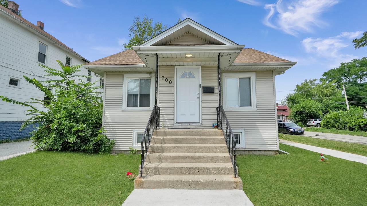 700 6th Avenue - Photo 1
