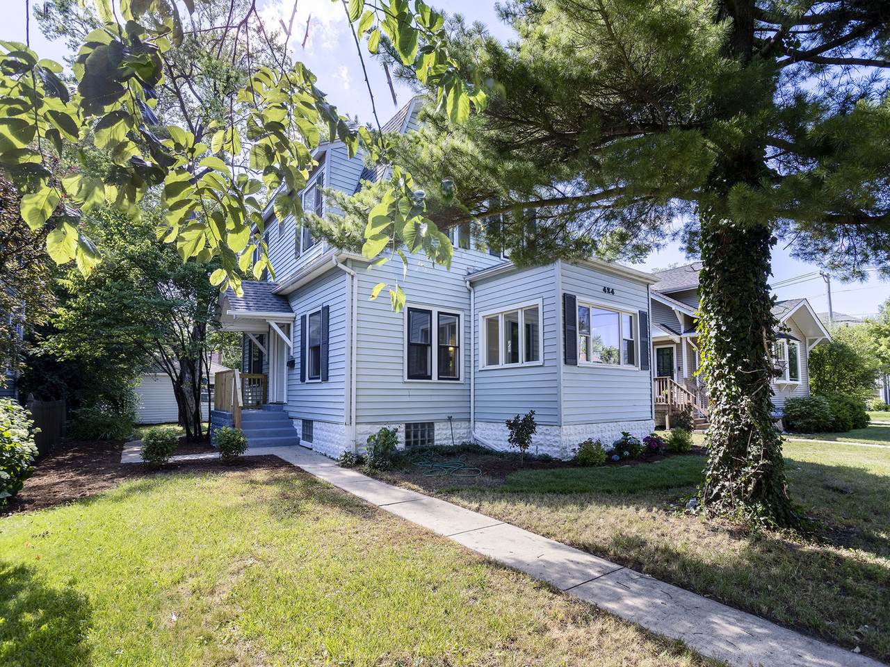424 Greenwood Avenue - Photo 1