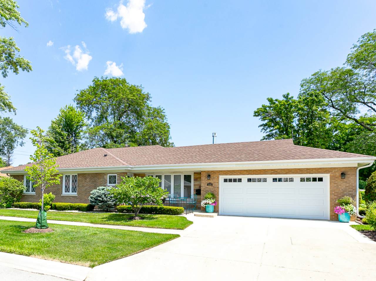 1131 Lincoln Avenue - Photo 1