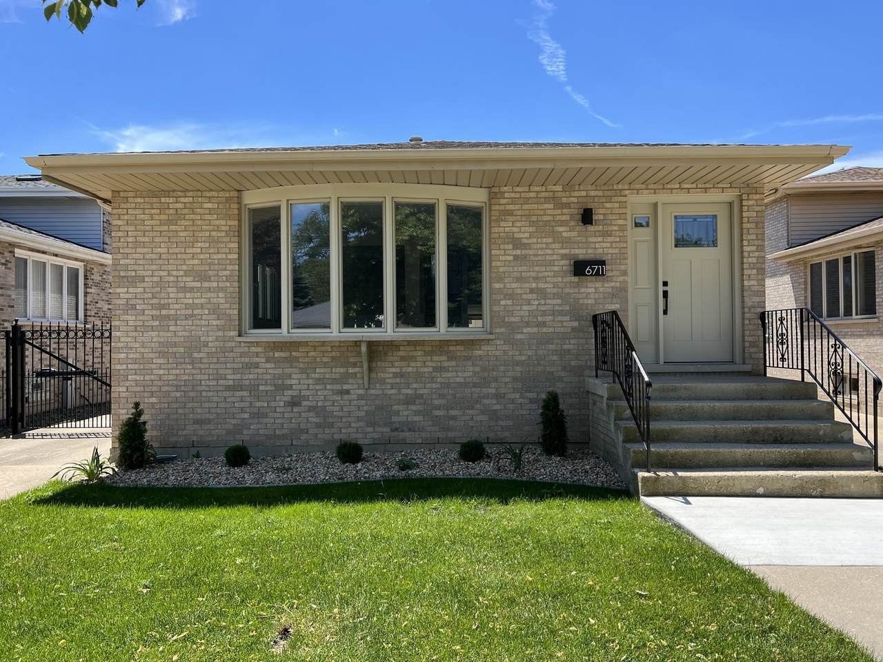 6711 Byron Street - Photo 1