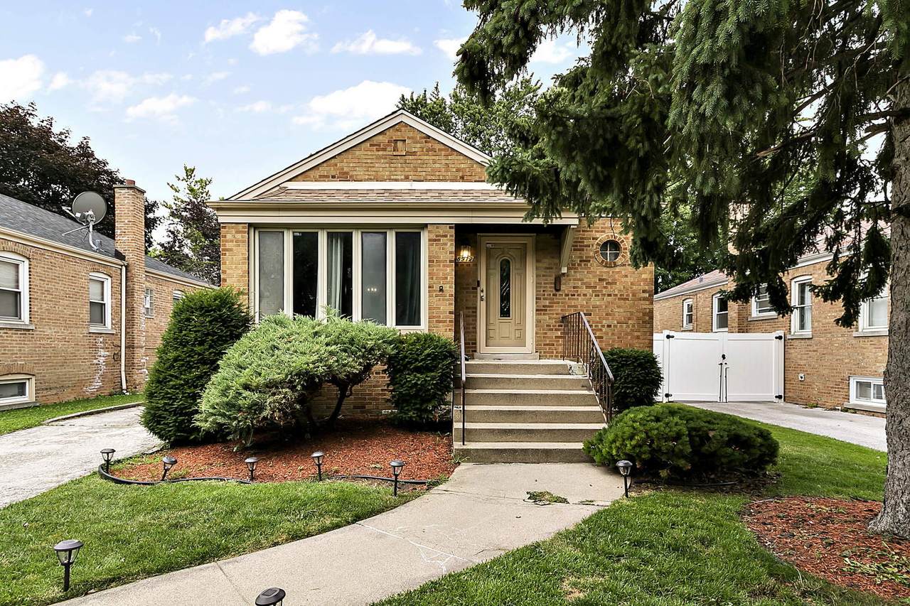 8912 Utica Avenue - Photo 1