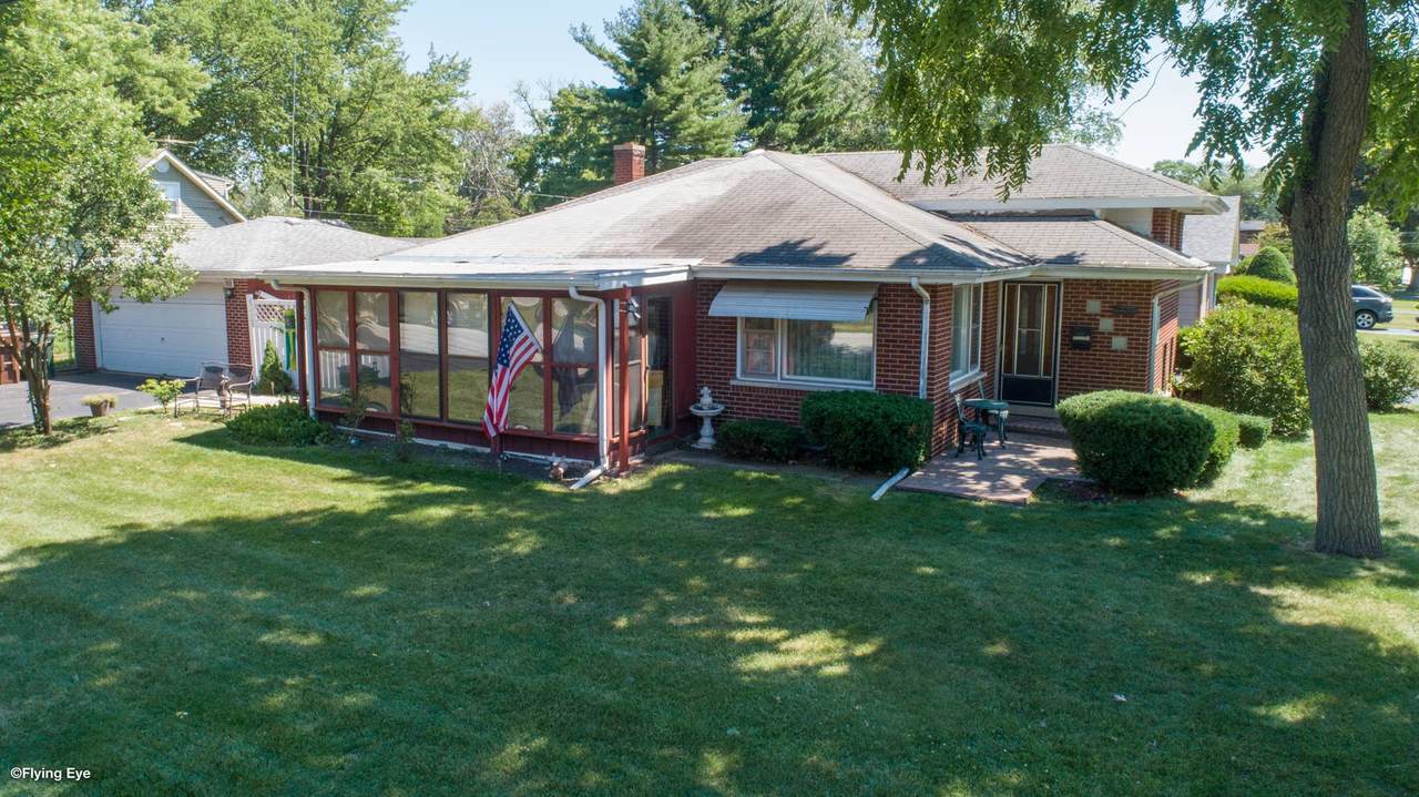 6558 177th Street - Photo 1