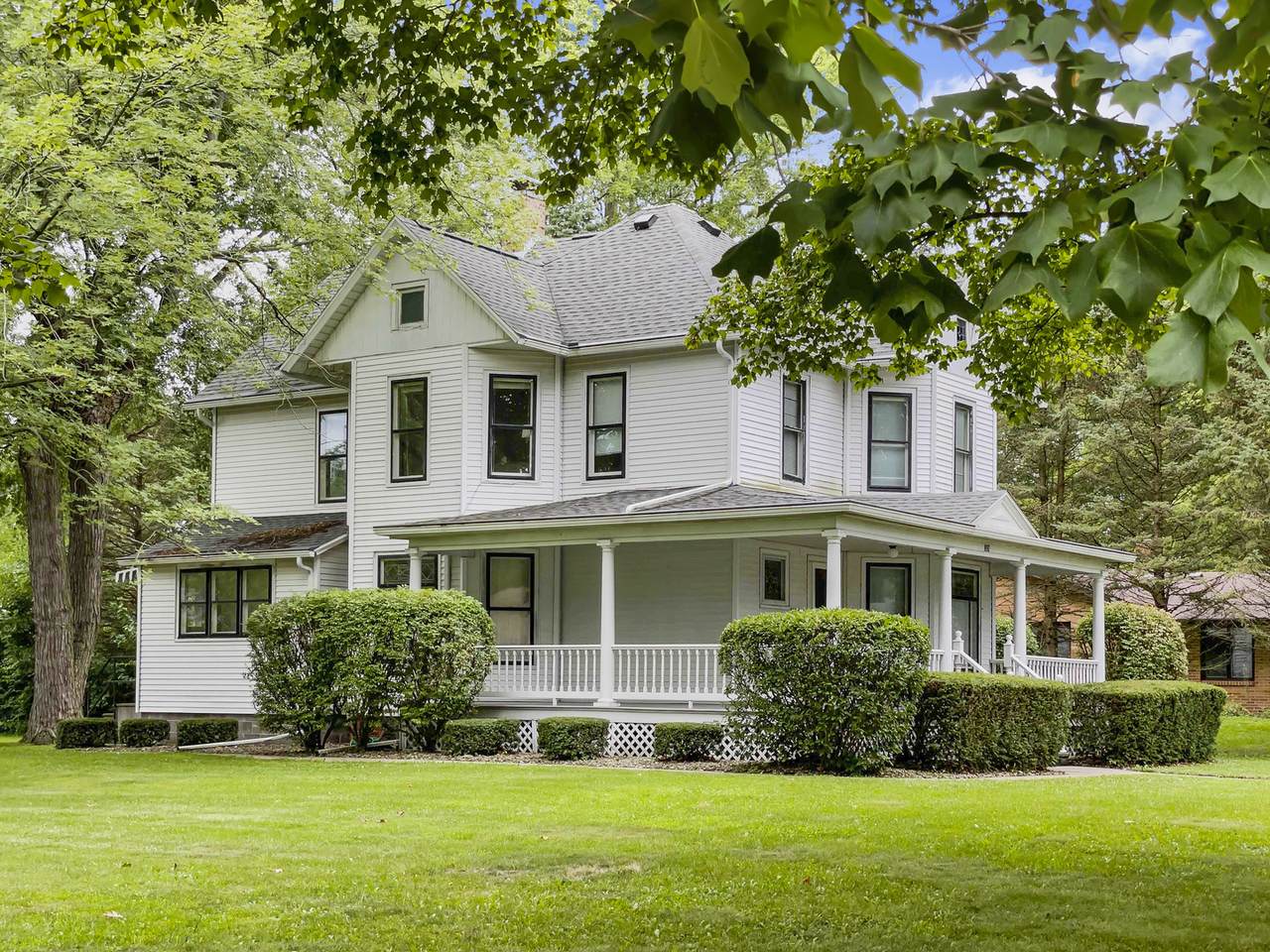 339 Mulberry Street - Photo 1
