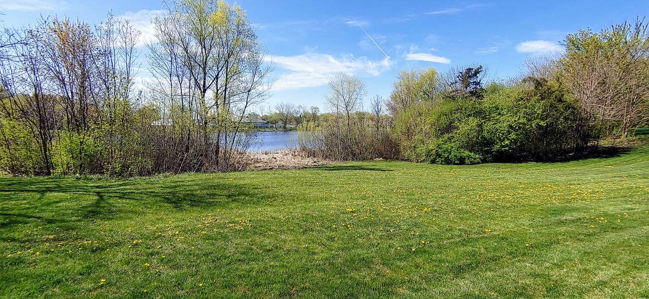 1215 Forest Avenue - Photo 1