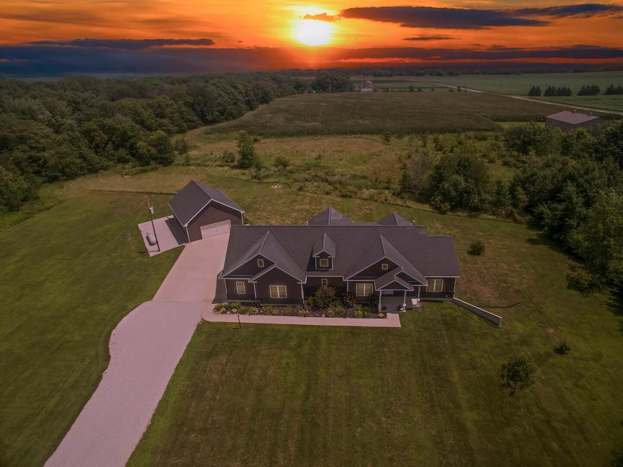 3310 County Road 700 - Photo 1